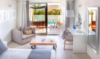 Doppelzimmer Private Pool