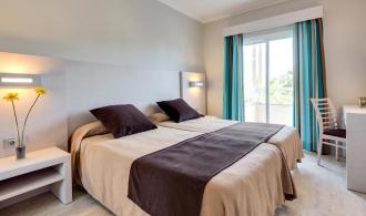 Lateral sea view 1 bedroom, 1 children's room
