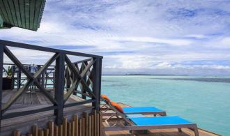 Sangu Water Villa Honeymoon Suite