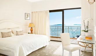 Famous Class Deluxe Suite