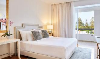 Double Room Sea View for Single Use Schlafzimmer
