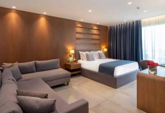 Luxury Family room open plan sea front