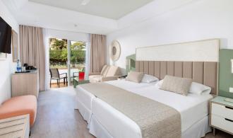 Doppelzimmer mit Gartenblick und Sofabett