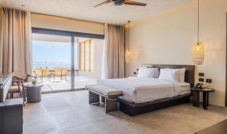 Familienzimmer Verbindungstür Meerblick Naga Bay Schlafzimmer