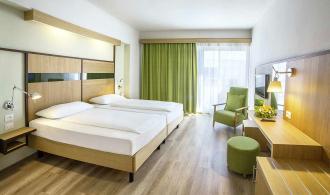 Family Double Room Deluxe Connecting Door