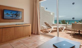 2 bedroom Sea View apartment